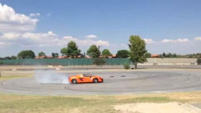 Cristiano Ronaldo y Jenson Button en el Jarama