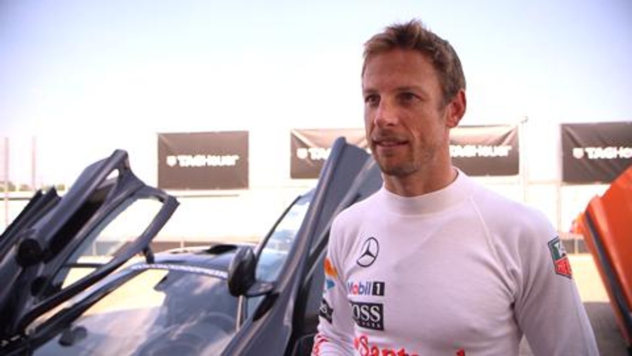Cristiano Ronaldo y Jenson Button conduciendo el McLaren 650S