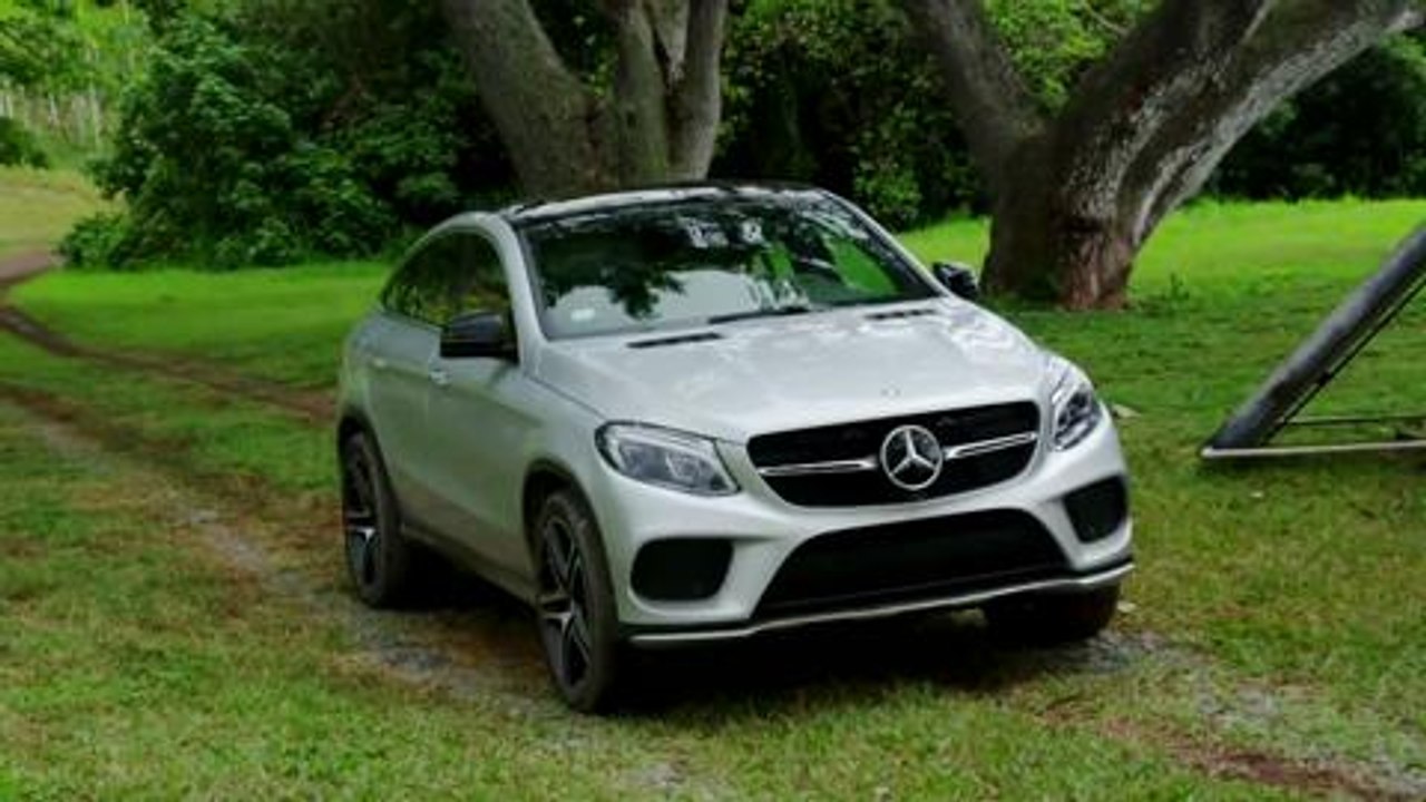 Making-Of anuncio Mercedes en 'Jurassic World'.