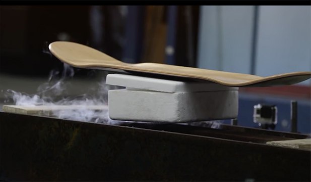 Evolución del monopatín volador de Lexus