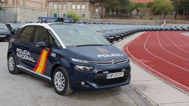 Nuevos coches de policía
