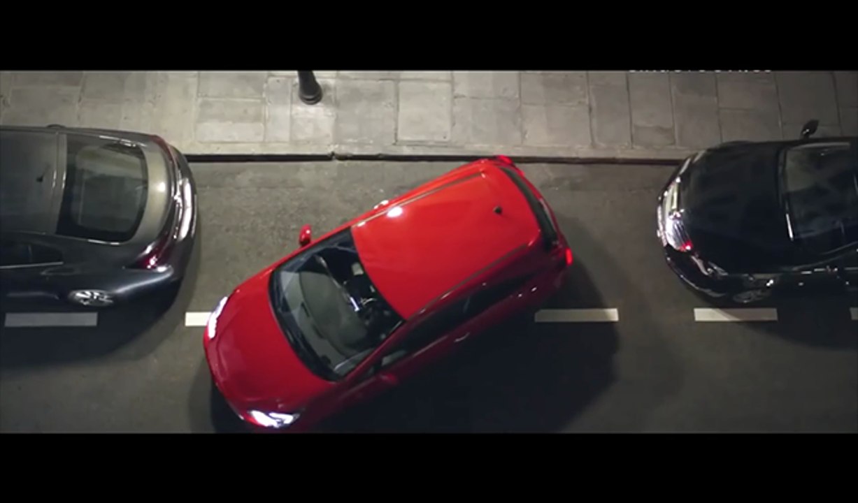 Opel pone a prueba el Asistente de Aparcamiento sin Manos