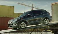 El Hyundai Santa Fe sorteando obstáculos