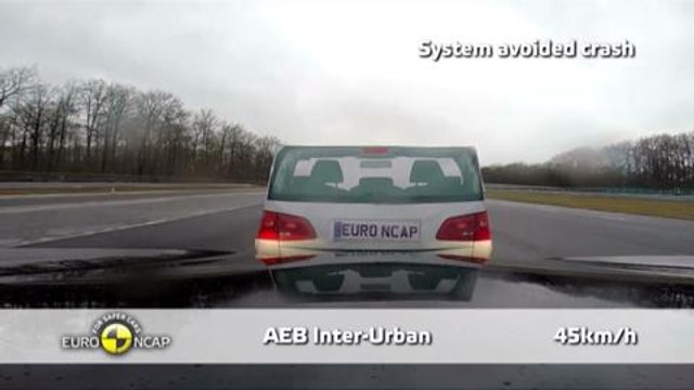 Nissan Qashqai - AEB Test 2014