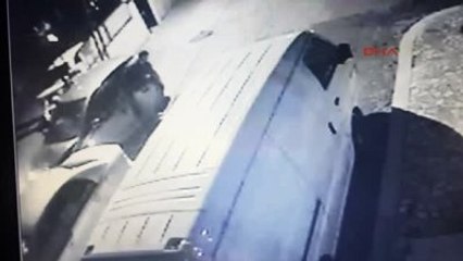 Polisten Kaçarkan Kaza Yaptılar