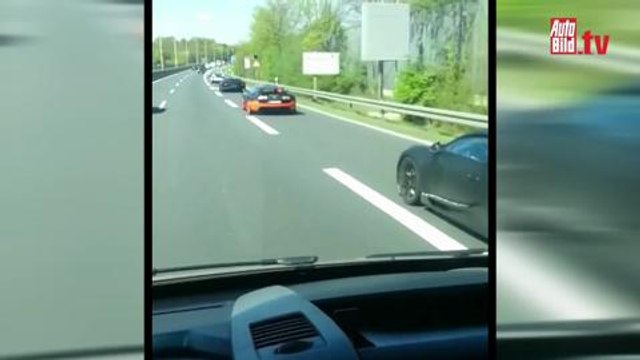 Caravana Bugatti Chiron (2016)