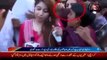 Female Reporter Harrased & Molested Live In Pakistan - Funny Videos  لوگ مزے لے رہے ہیں مفت میں