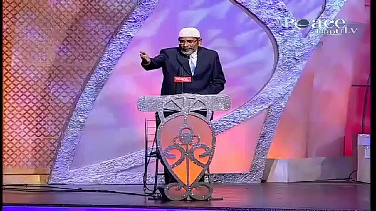 Guy asks Why dont you convert to muslim Mahesh Bhatt answer in Muslims peace conference