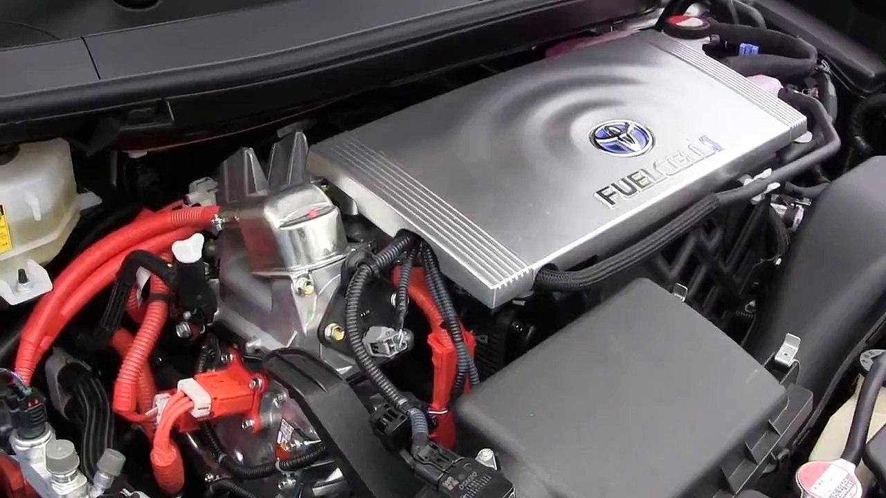 トヨタ 新型プリウス これが次世代か！ 4代目 2015年 発売