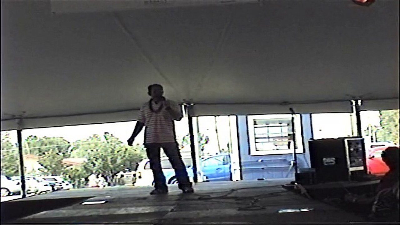 Chris Wilson sings 'Loving Arms' Elvis Week 2008