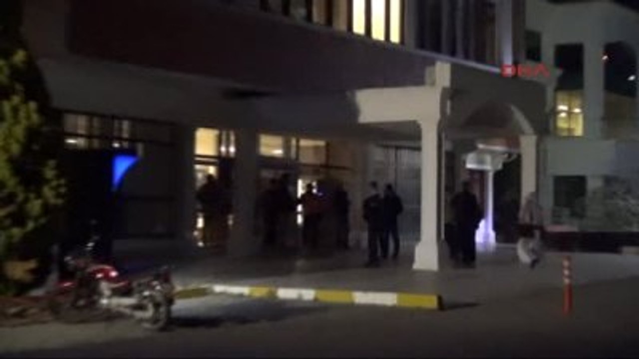 Çanakkale - Üniversite Kütüphanesine Yapılan Bomba İhbarı Paniğe Neden Oldu