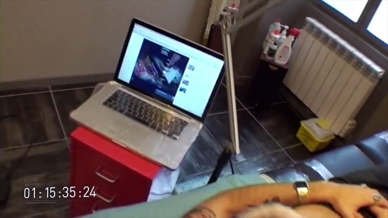 Le premier tatouage animé