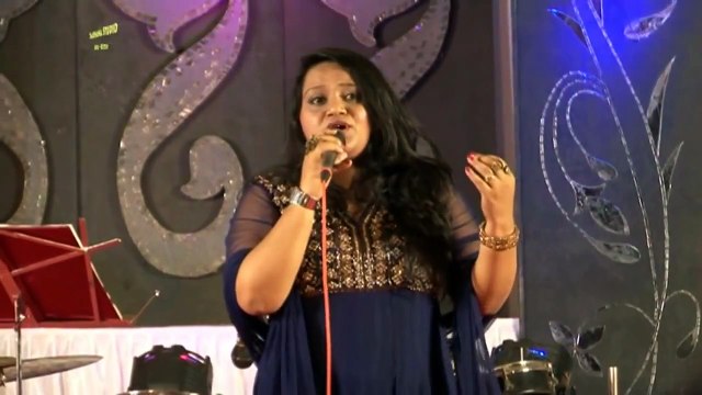 Dil Ka Khilona Haay Toot Gaya By Priyanka Mitra ((Live))
