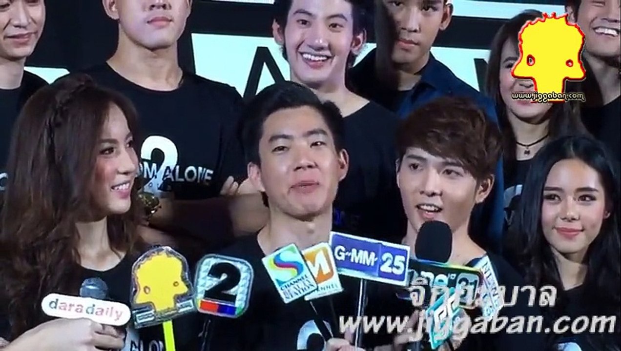 นักแสดงนำ Room Alone @ meeting