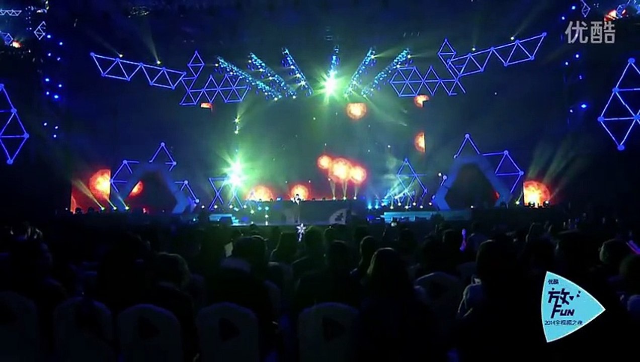Chenyu Hua华晨宇150116演唱Feeling Good 优酷全视频之夜