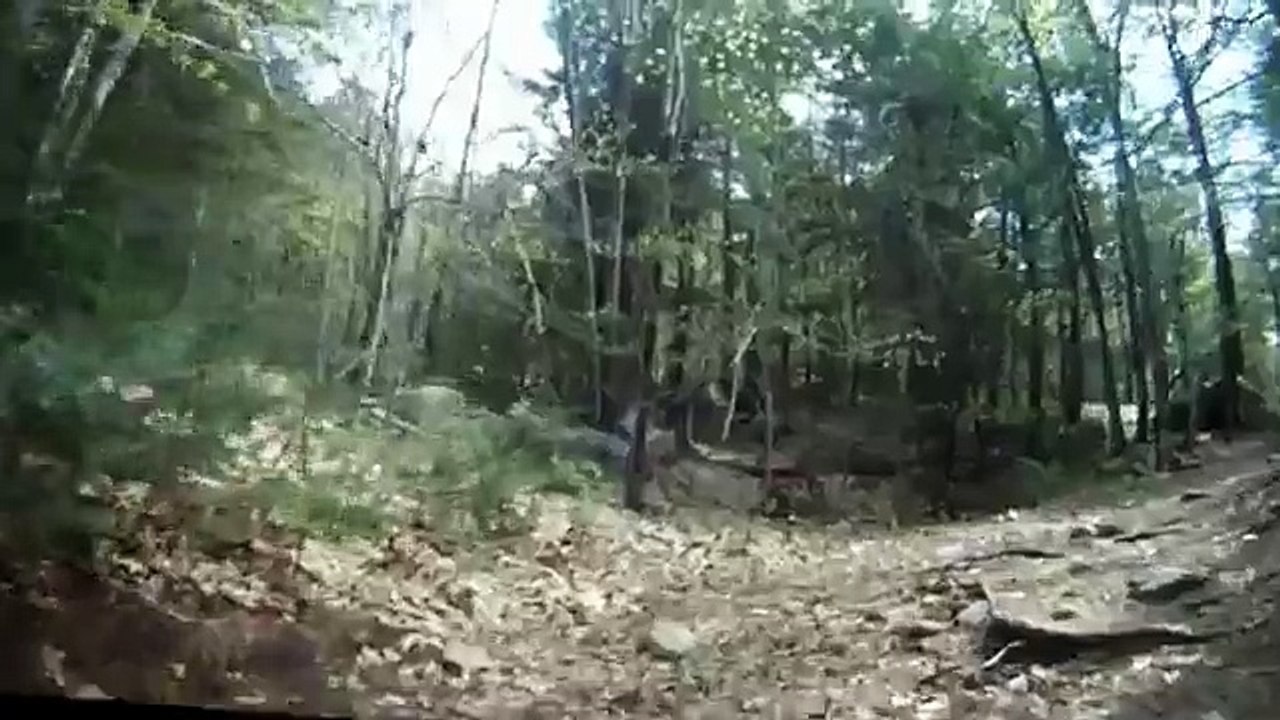 Driving the Jeep CJ-7 in the mud trail 2014