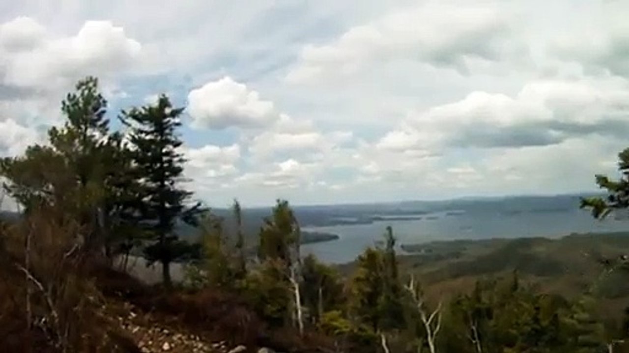 Offroading through Lifted Ford Bronco through Crystal Ridge Trail Washington 2012