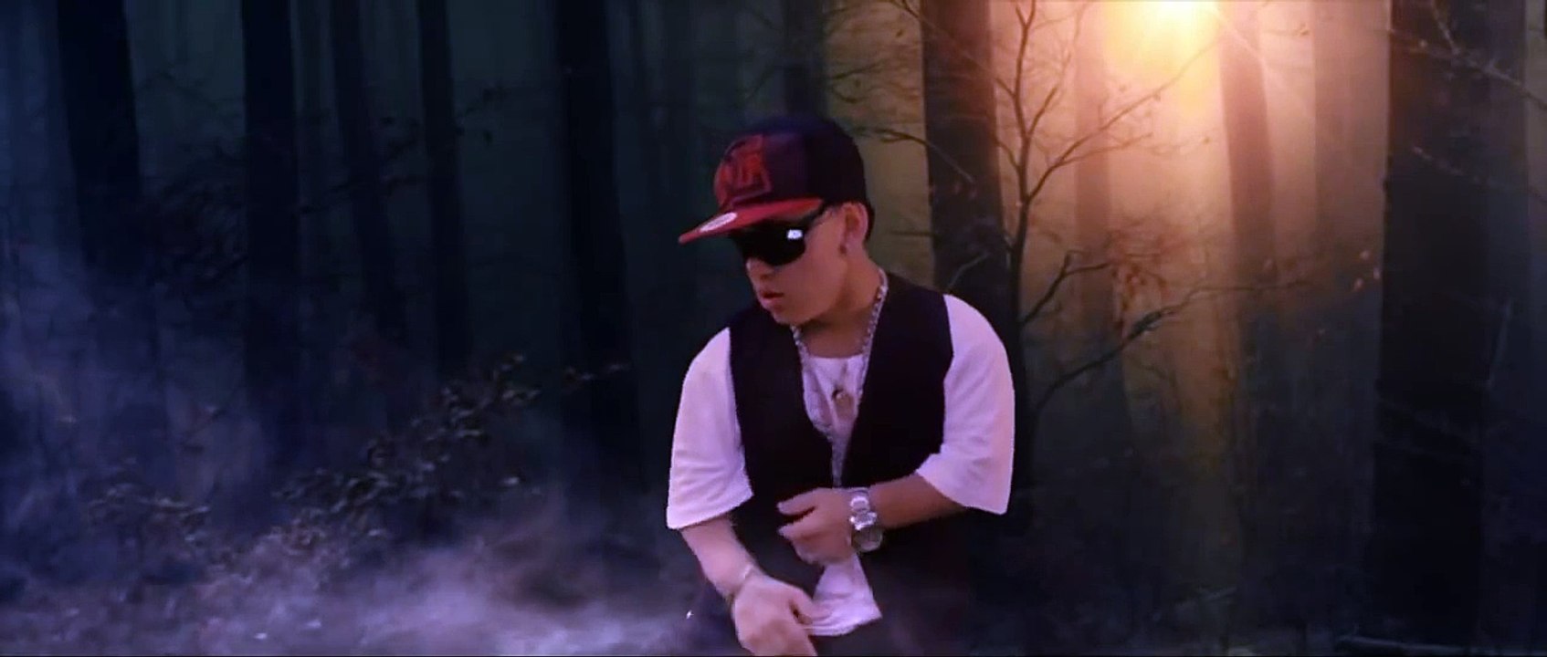 Maldito Peke Ft. Kenny Dih - Menea Las Nalgas