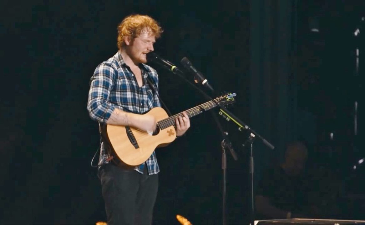 Ed Sheeran - Don't (HD) Live in London 2015