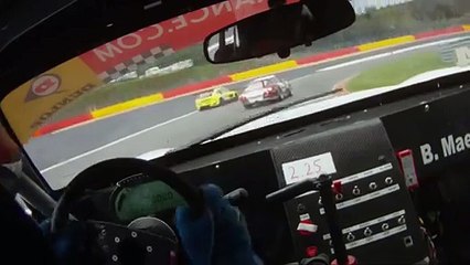 Viper SRT10 GT2 sliding suilverstone Race track raw footage