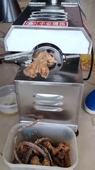 Máy ép dầu mè, máy ép dầu đậu phụng, máy ép dầu mè nguyên chất