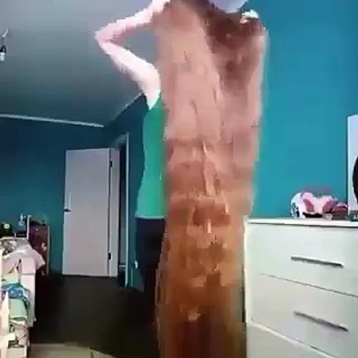 itny lamby hair to mainy aaj tak ni daikhy ye real hain ya fake koi judge ker sakta hy kia