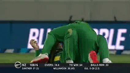 پہلے ٹی ٹوئنٹی میں بوم بوم آفریدی کا ایسا کیچ جسے دیکح کر سب حیران رہ گئے