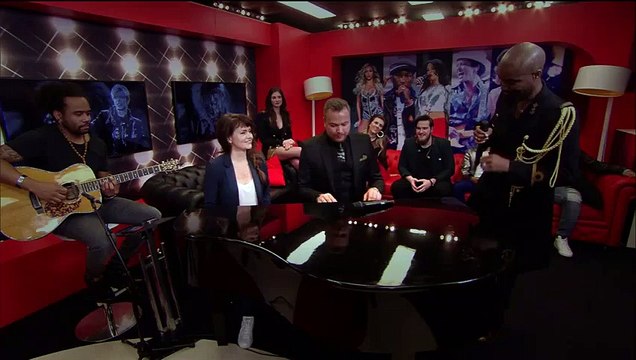 Jennie Lena en Ivan Peroti - David Bowie medley (The voice of Holland 2016 | Liveshow 5)