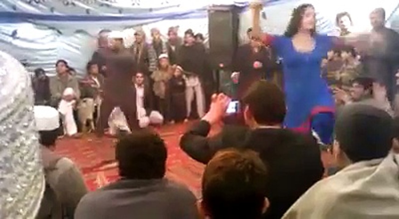 Watch The Dance Of Fazal Ur Rehman's Son