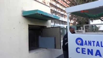 Antalya 19 Yaşındaki Genç Kalp Krizinden Öldü