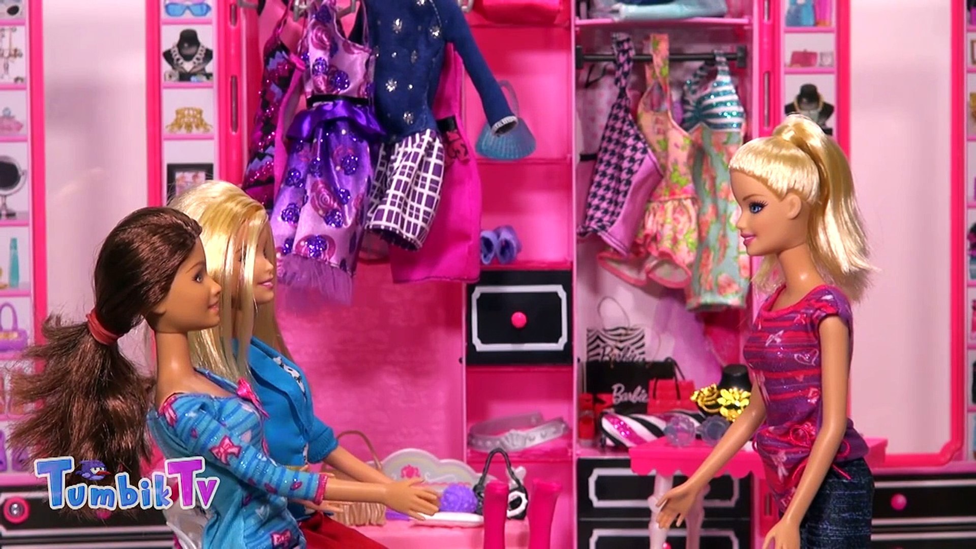 Barbie Giysi Dolabı Önünde Elbise Deniyor - Barbie Giydirme Oyunu -  Dailymotion Video