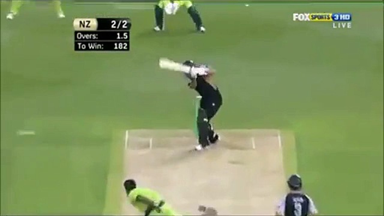 shahid afridi wicket vs new zeland 2016 1st t20