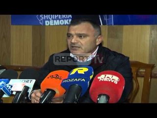 Report TV - Lezhë, 'FNSH' grabit market, marrin 2 mln lekë e produkte...dhe cigare!