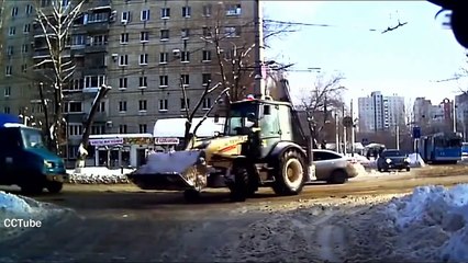 Tractor Crash Compilation || accidente de tráfico #165 Tractor edición