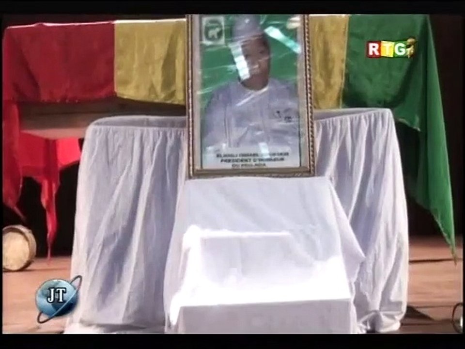 Guinée dernier hommage a elhadj ghussein JT rtg du 15 janvier 2016