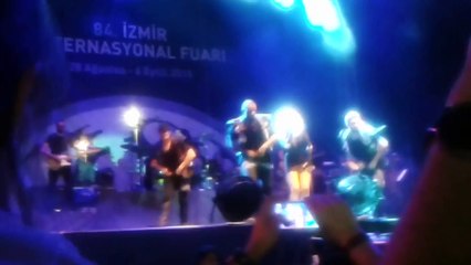 84.İzmir Enternasyonel Fuarı Hadise Konseri (Biz Burdayız) 05.09.2015