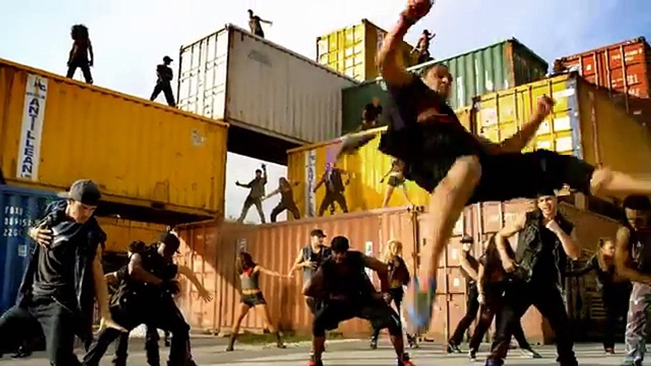 Jennifer Lopez - Goin' In ft. Flo Rida