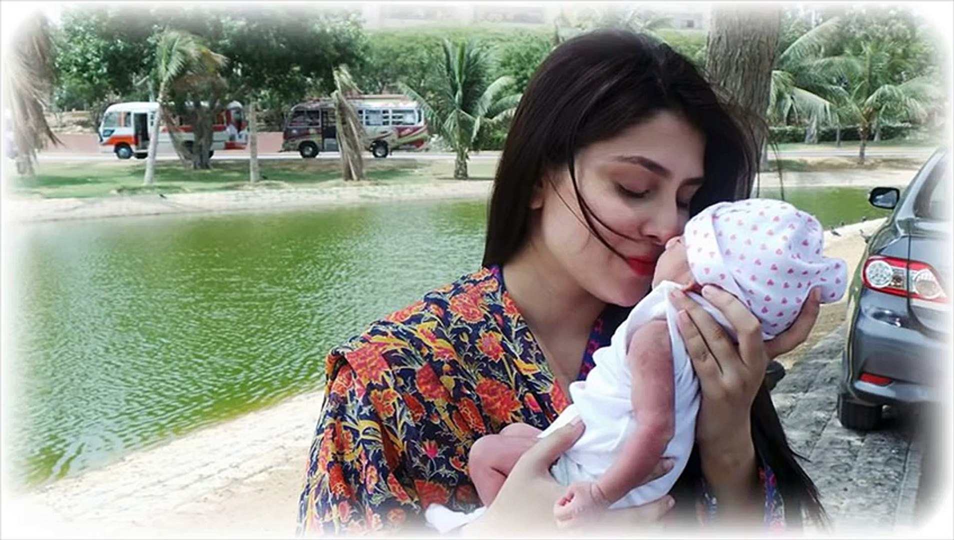 ⁣Pakistani Celebrity Mom with their kids who became mother in 2015