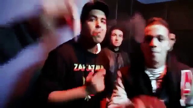 كلاي ب ب ج و حمزاوي مد أمين في أغنية مايعرفوهاش الناس الكل