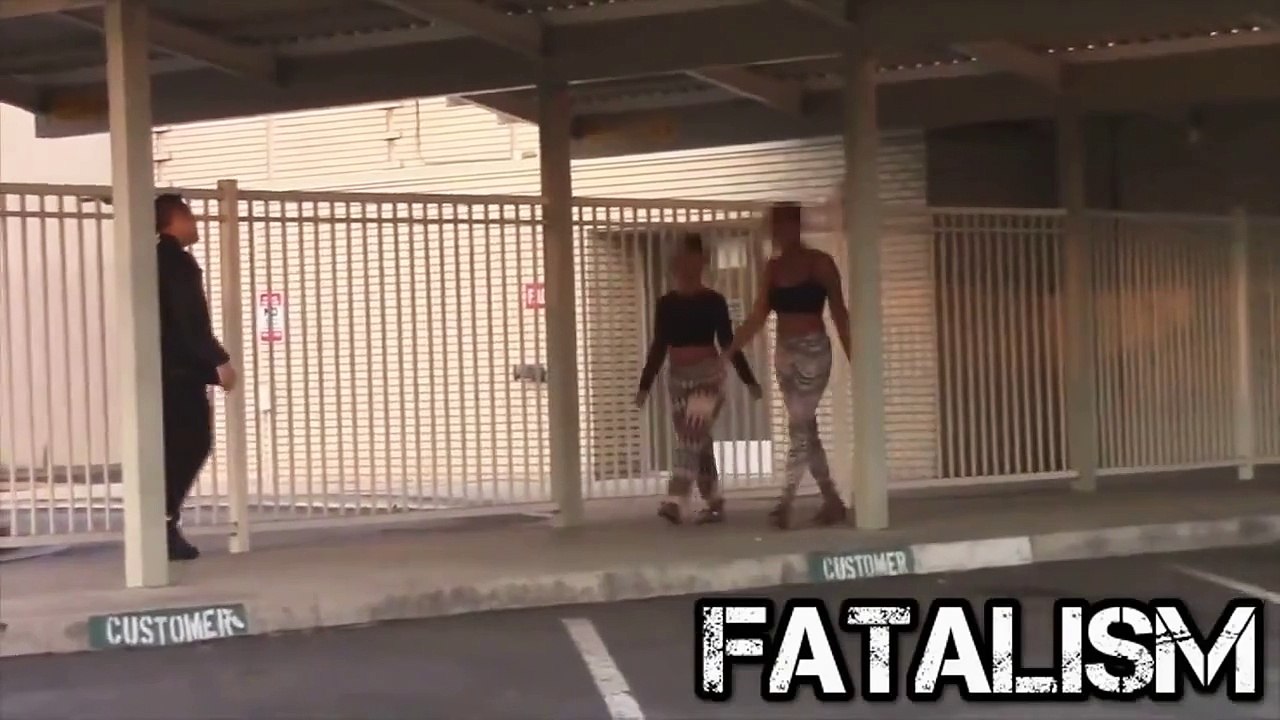 Gold Digger Prank In the Hood