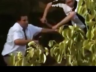 أشجع فتاة في العالم  شاهد ماذا فعلت أمام الجميع