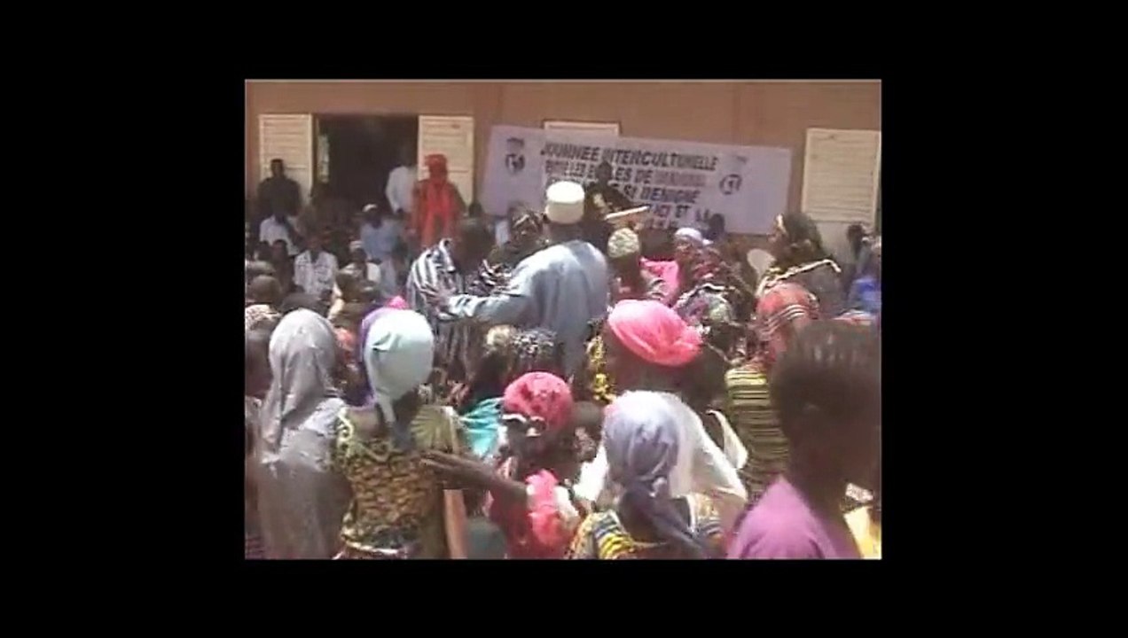 Dakoussa fête interculturelle. 20 janvier 2015.