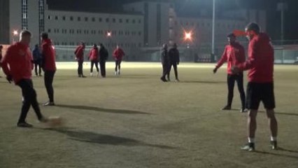 Eskişehirspor Teknik Direktörü Aybaba: "Fenerbahçe Oyuncularının Kalitesini Biliyoruz"