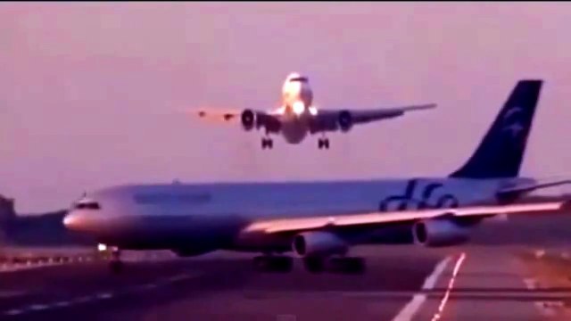UNBELIEVABLE PLANE CRASH ESCAPE - Boeing 767 Passenger Plane Crash Landing