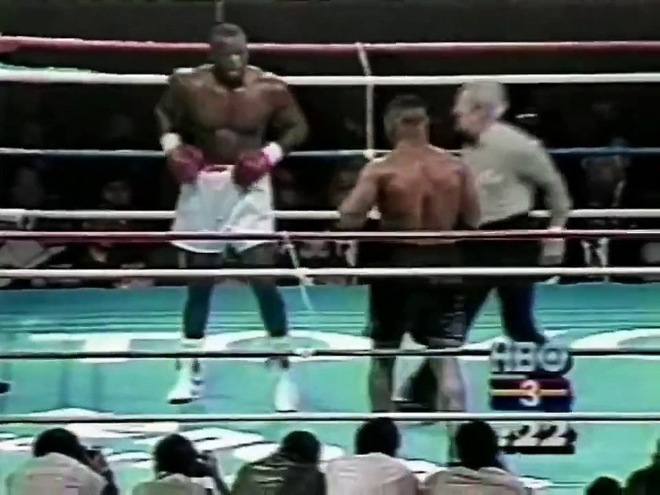 Mike Tyson vs. James -Buster- Douglas 1990-02-11