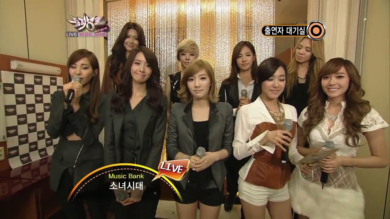Girls Generation_The Boys_KBS MUSIC BANK Comeback Special Stage Interview 2011.10.21