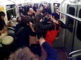 vMetro - «Bad Romance» (Lady Gaga cover) (в вагоне метро, 2011) (Leonid Yatsenko)
