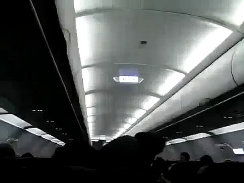 Издевательство над туристами самолета. Рейс Пхукет-Россия. Декабрь 2013