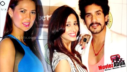 Gauhar Khan Proud Of Priya Malik For PEEING | Latest News Of Bigg Boss 9