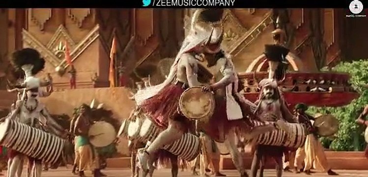 latest bollywood songs 2015 Mamta Se Bhari Baahubali - The Beginning Prabhas Rana Daggubati Mm Kreem Bombay Jayashri(1)-60